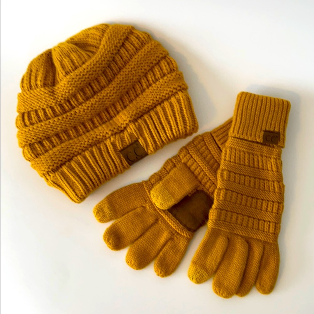 C.C HAT & Gloves